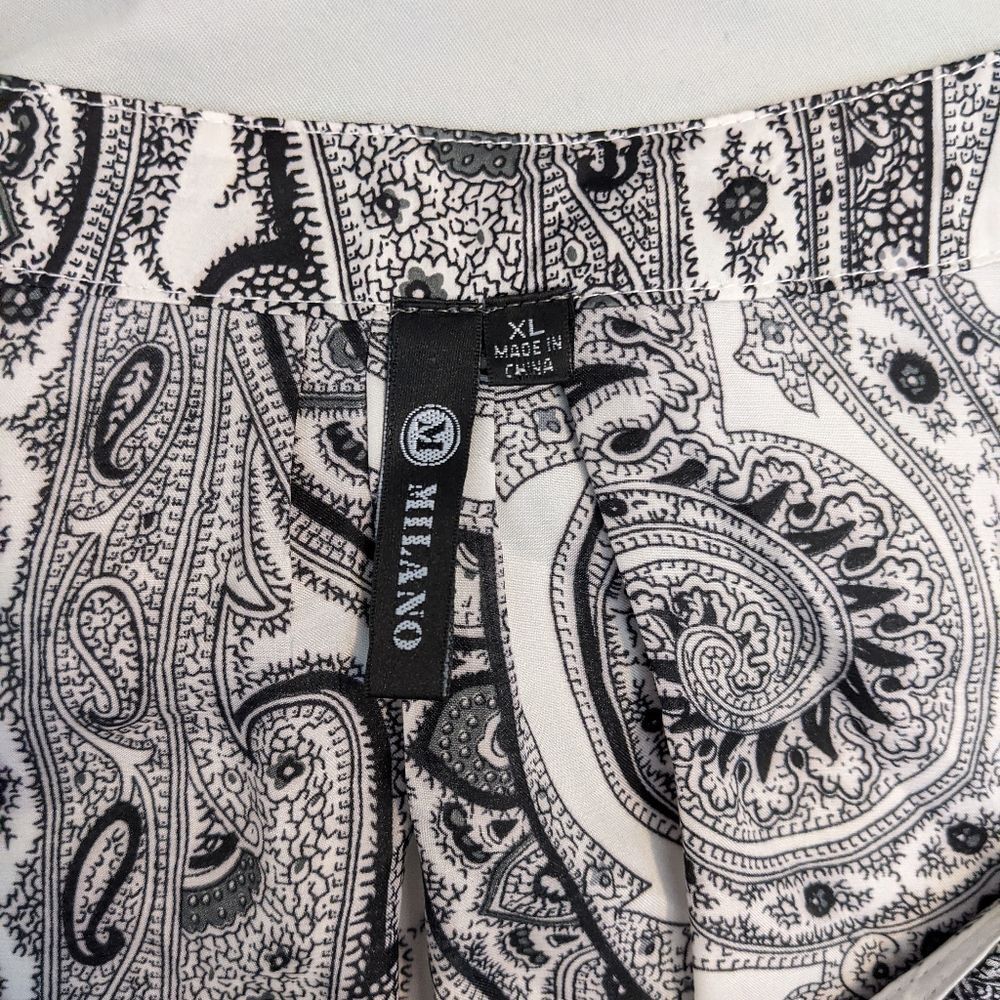 Black and white blouse - Picture 4 of 5